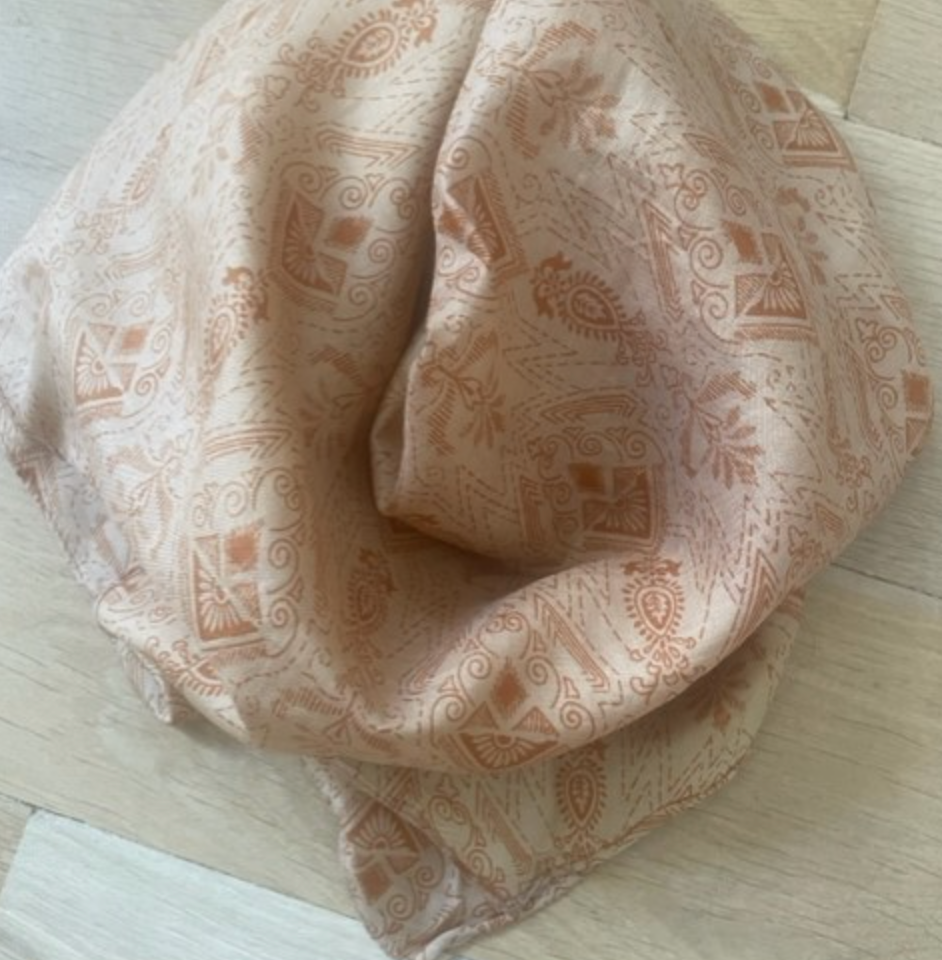 Bandana diamant Stella losange numéro 02