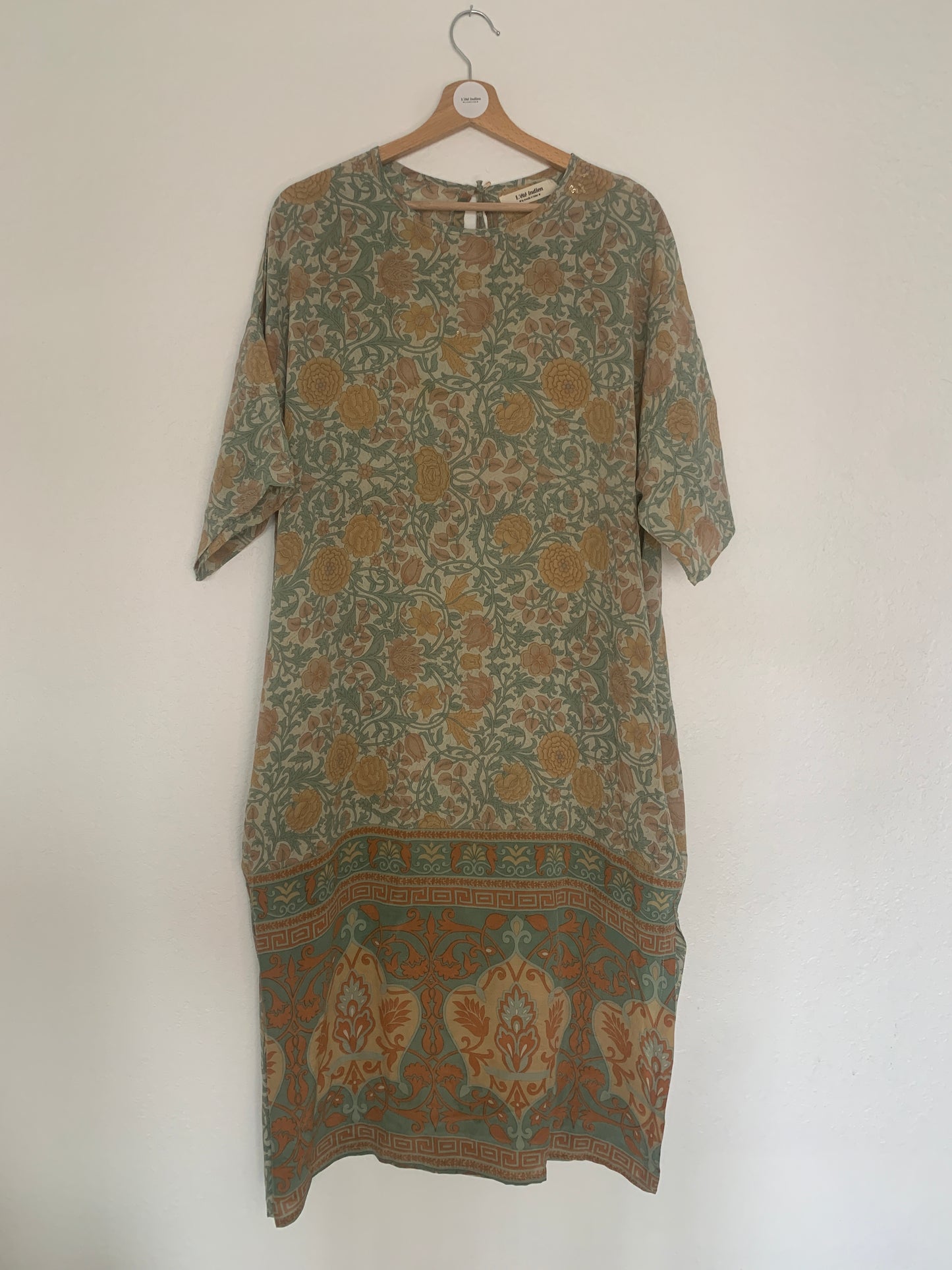 Robe Celia à manches courtes, robe housse numéro 5