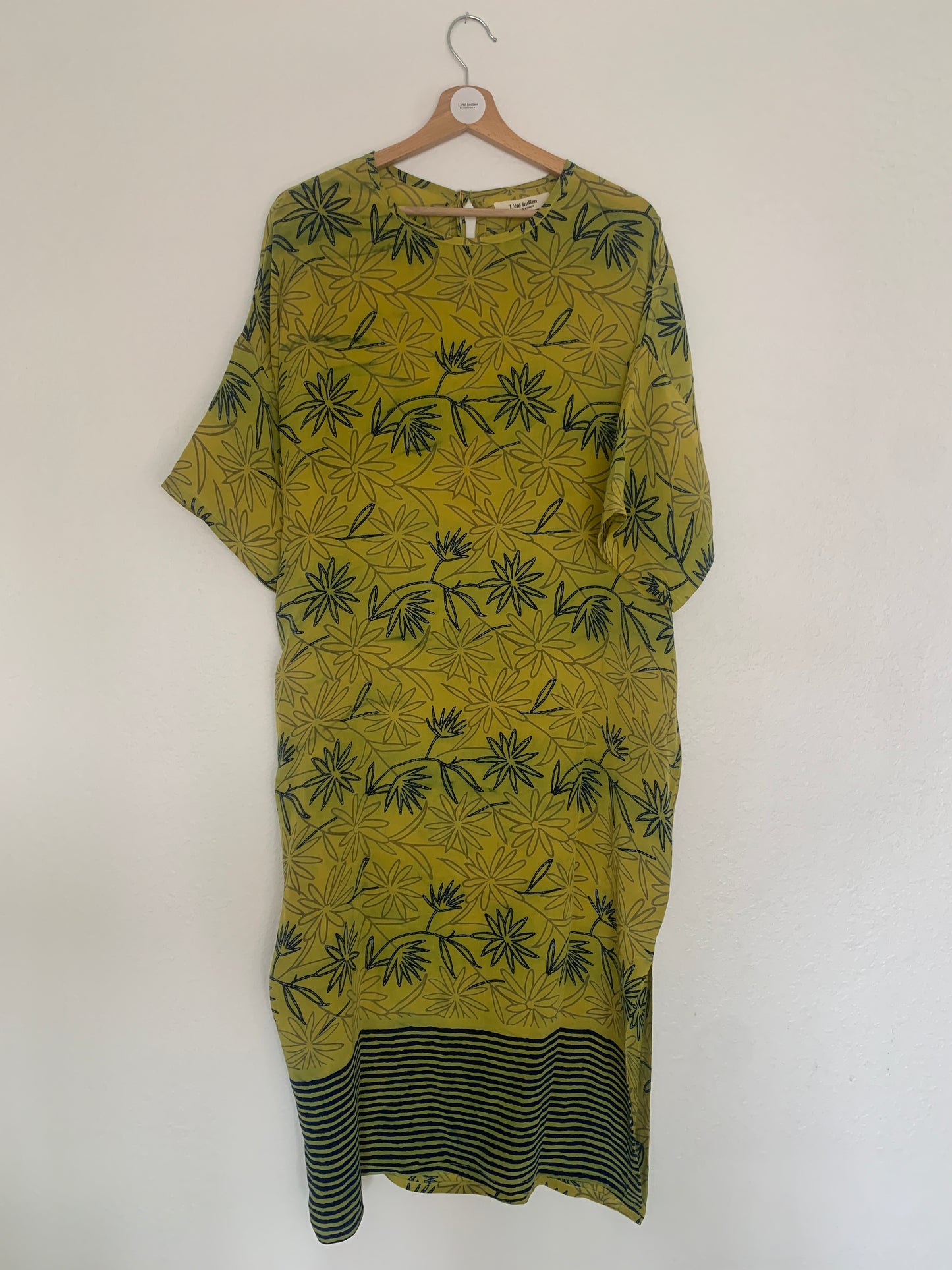 Robe Celia à manches courtes, robe housse numéro 29