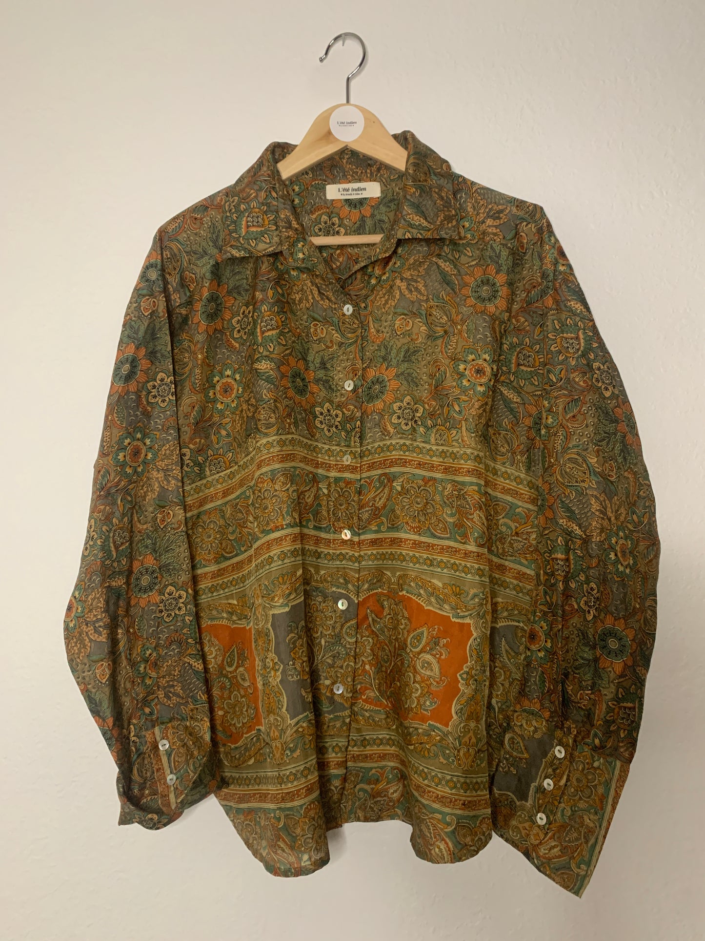 Chemise mixte Kani en sari de soie vintage numéro 1211
