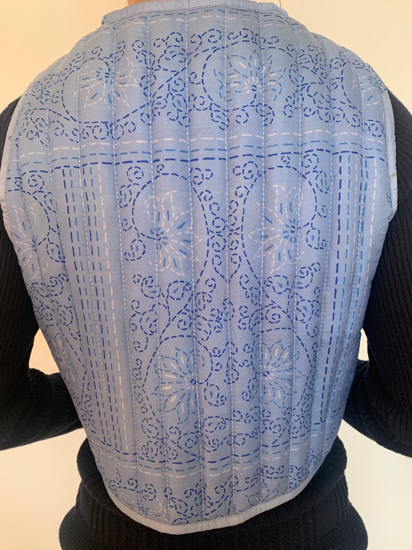 Gilet boléro matelassé Paloma sans manche numéro 4