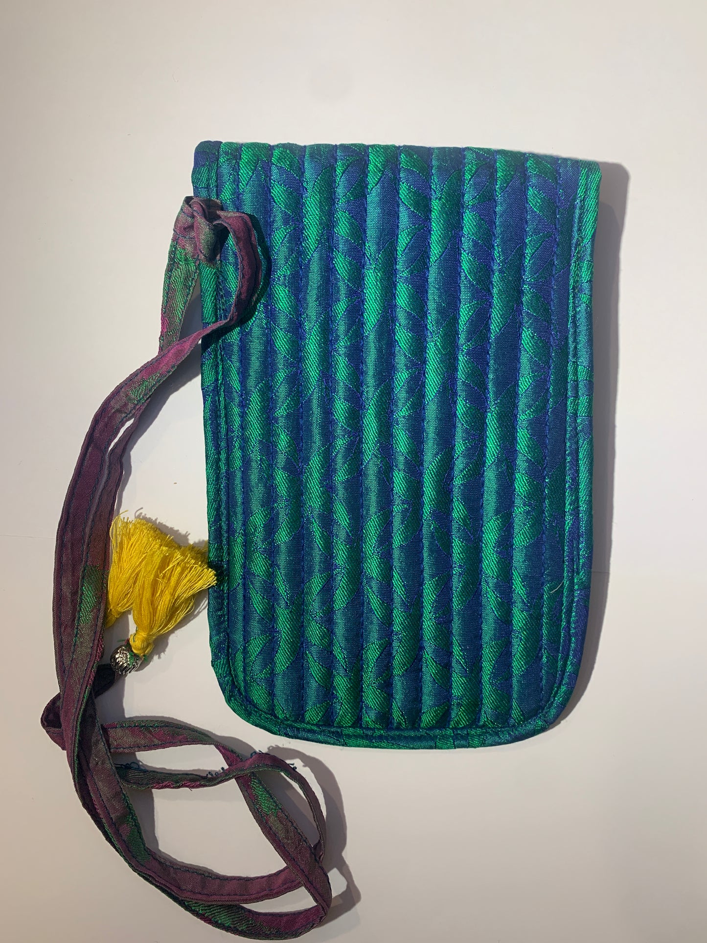 Etui à lunettes ou pour téléphone Paka numéro 1