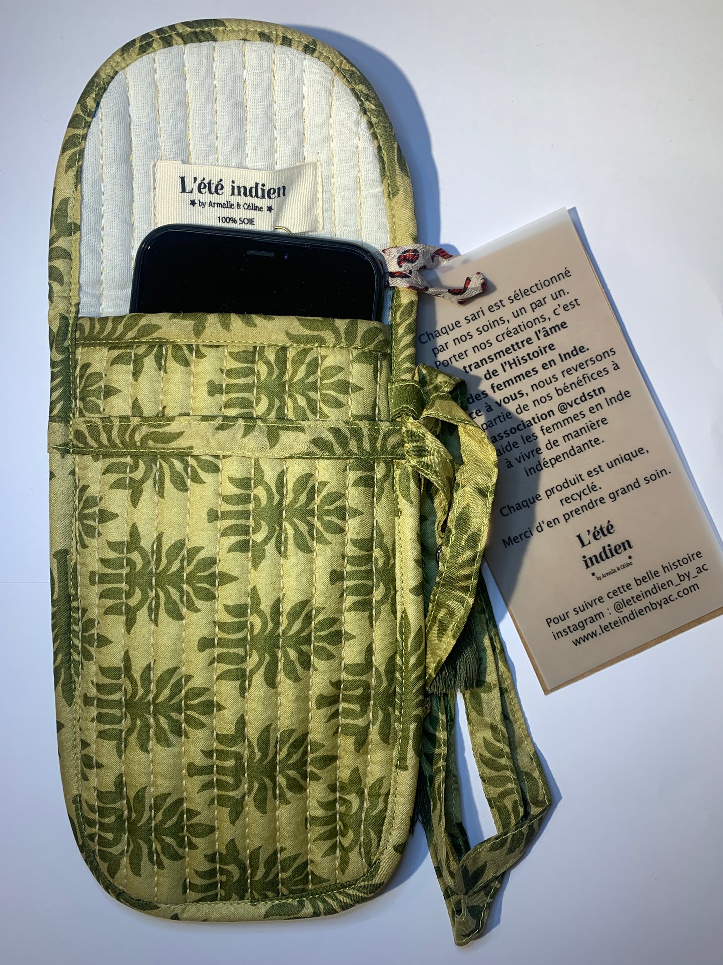 Etui à lunettes ou pour téléphone Paka numéro 2