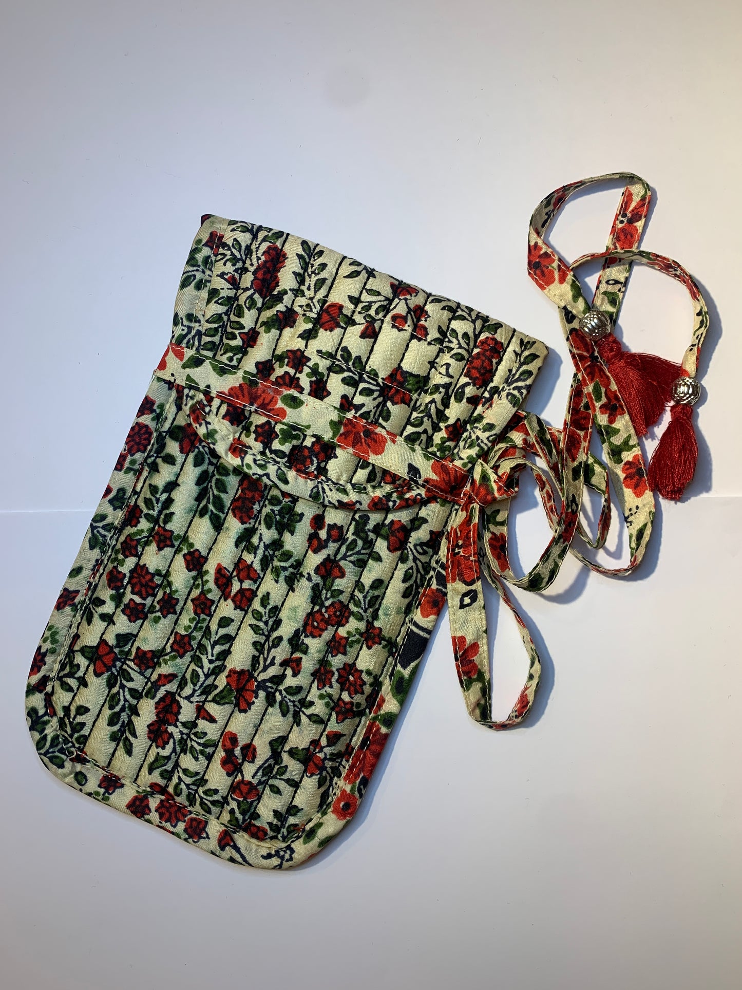 Etui à lunettes ou pour téléphone Paka numéro 4
