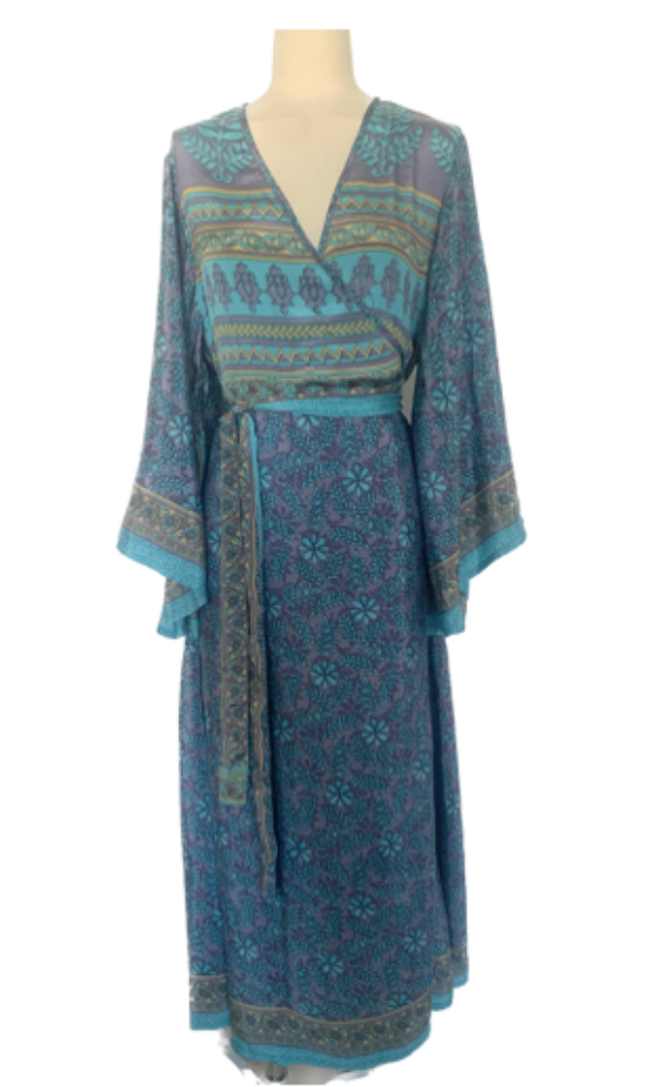 Robe-Kimono longue croisée manches pagode Vanilla numéro 1