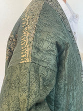 Charger l&#39;image dans la galerie, Veste kimono matelassée Priya numéro 7
