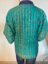 Charger l&#39;image dans la galerie, Veste kimono matelassée Priya numéro 6
